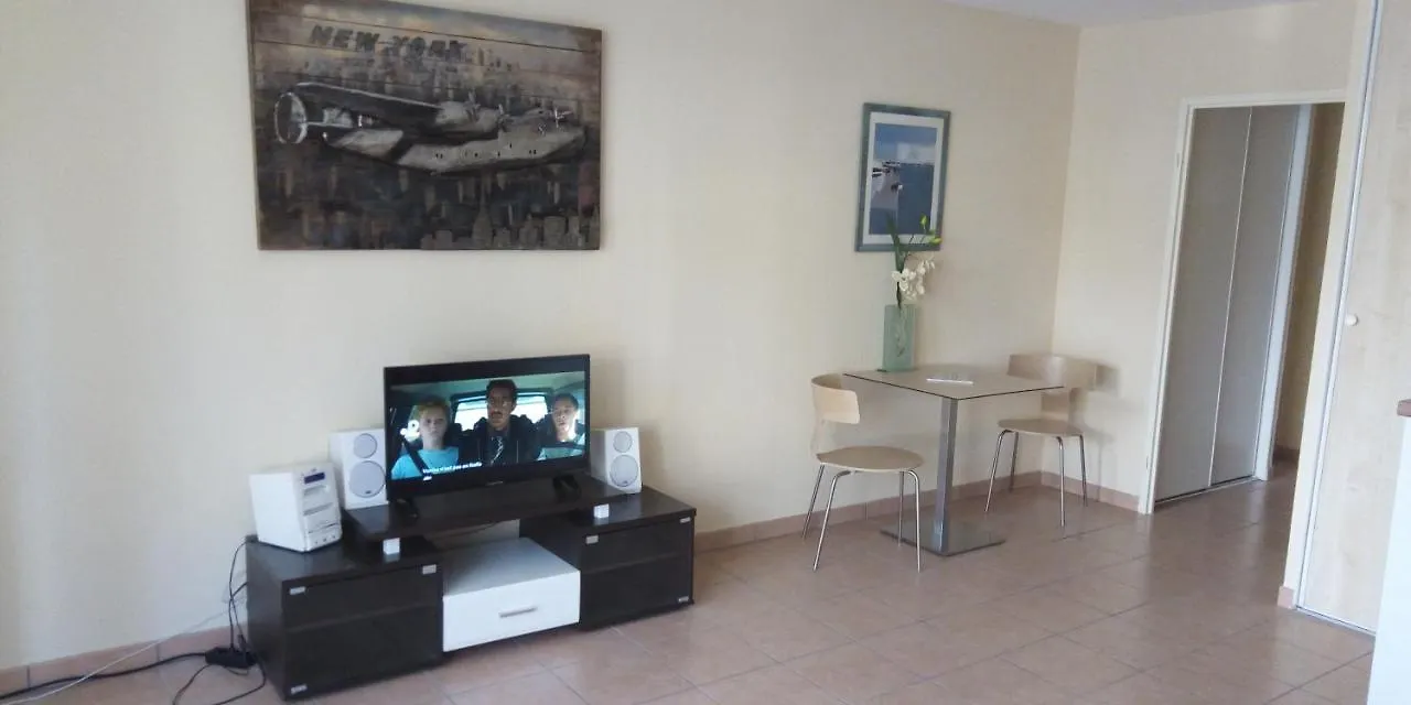 דירות Studio Centre Thonon Les Bains 0*, טונון-לה-בן צרפת